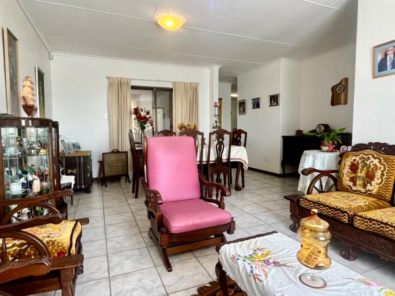 3 Bedroom Property for Sale in Fraaiuitsig Western Cape